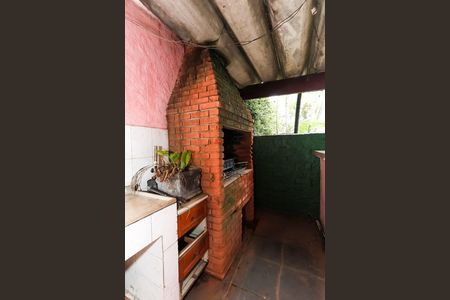 Casa à venda com 250m², 2 quartos e 10 vagas Casa à venda com 250m², 2 quartos e 10 vagasÁrea comum - Churrasqueira