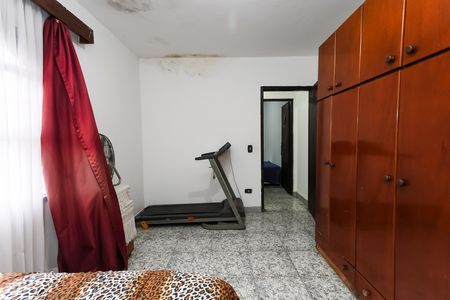 Casa à venda com 250m², 2 quartos e 10 vagas Casa à venda com 250m², 2 quartos e 10 vagassuíte
