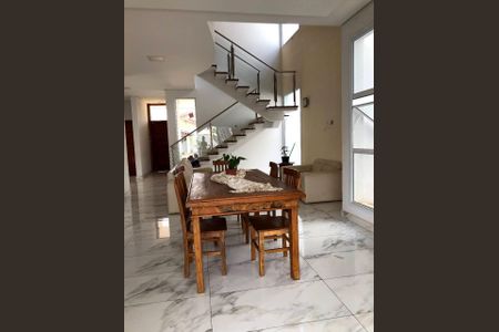 Foto 21 de casa de condomínio à venda com 3 quartos, 230m² em Terras do Cancioneiro, Campinas