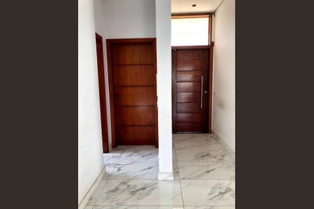 Casa de condomínio à venda com 230m², 3 quartos e 4 vagas Casa de condomínio à venda com 230m², 3 quartos e 4 vagasFoto 20