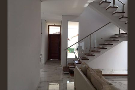 Casa de condomínio à venda com 230m², 3 quartos e 4 vagas Casa de condomínio à venda com 230m², 3 quartos e 4 vagasFoto 08