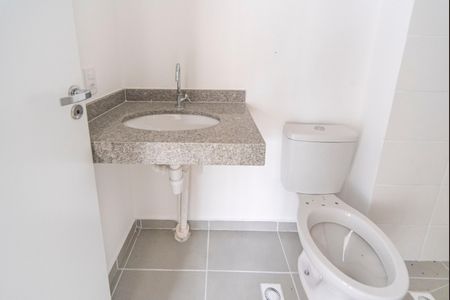 Apartamento à venda com 46m², 2 quartos e 1 vaga Apartamento à venda com 46m², 2 quartos e 1 vagaBanheiro