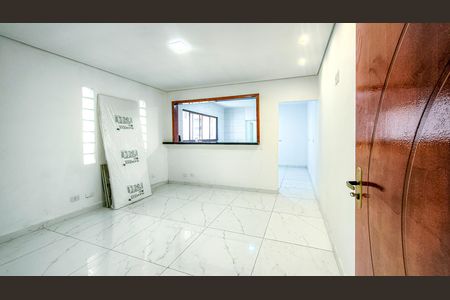 Sala de casa para alugar com 4 quartos, 200m² em Jardim Prudência, São Paulo