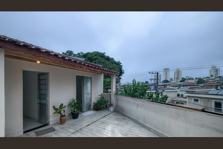 Casa para alugar com 200m², 4 quartos e 4 vagas Casa para alugar com 200m², 4 quartos e 4 vagasQuintal