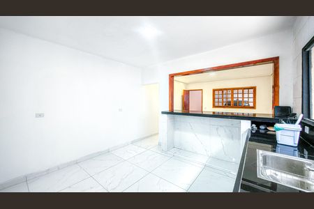 Casa para alugar com 200m², 4 quartos e 4 vagas Casa para alugar com 200m², 4 quartos e 4 vagasCozinha