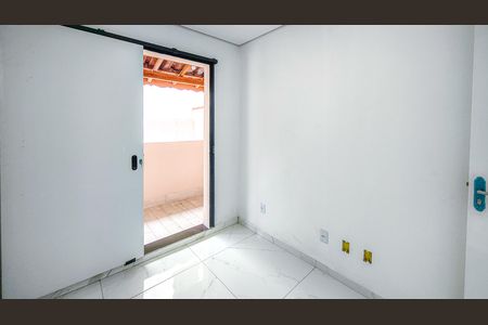 Casa para alugar com 200m², 4 quartos e 4 vagas Casa para alugar com 200m², 4 quartos e 4 vagasQuarto 2