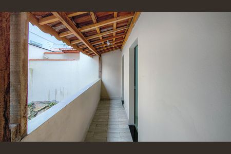Casa para alugar com 200m², 4 quartos e 4 vagas Casa para alugar com 200m², 4 quartos e 4 vagasCorredor