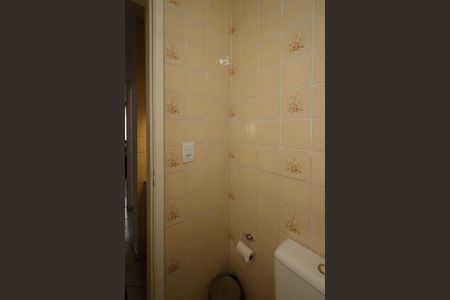 Banheiro  de apartamento à venda com 2 quartos, 46m² em Jardim Martins Silva, São Paulo
