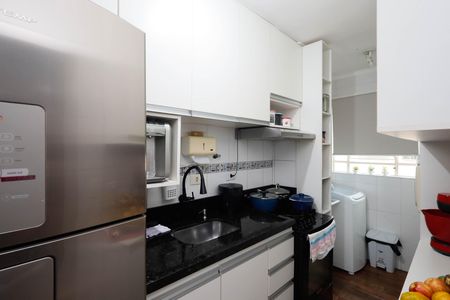 Apartamento à venda com 46m², 2 quartos e 1 vaga Apartamento à venda com 46m², 2 quartos e 1 vagaCozinha - Armários