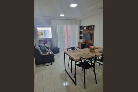 Sala de casa à venda com 3 quartos, 130m² em Jacarepaguá, Rio de Janeiro