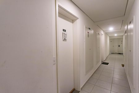 Apartamento à venda com 45m², 2 quartos e 1 vaga Apartamento à venda com 45m², 2 quartos e 1 vagaEntrada