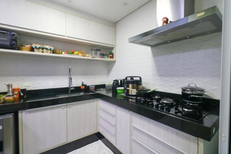 Apartamento à venda com 113m², 2 quartos e 2 vagas Apartamento à venda com 113m², 2 quartos e 2 vagasCozinha