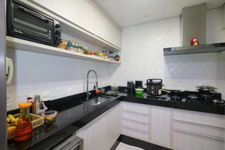 Apartamento à venda com 113m², 2 quartos e 2 vagas Apartamento à venda com 113m², 2 quartos e 2 vagasCozinha