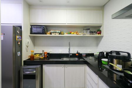 Apartamento à venda com 113m², 2 quartos e 2 vagas Apartamento à venda com 113m², 2 quartos e 2 vagasCozinha
