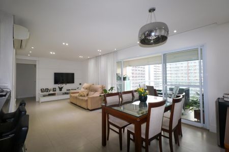 Sala de apartamento à venda com 2 quartos, 113m² em Santo Antônio, São Caetano do Sul