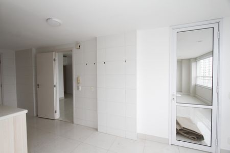 Apartamento à venda com 120m², 4 quartos e 2 vagasCozinha