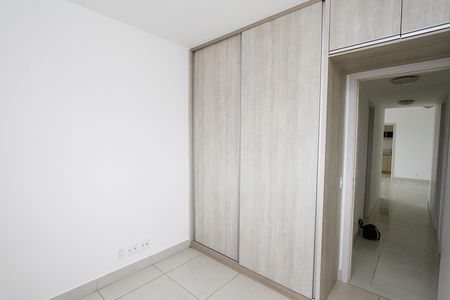 Apartamento à venda com 120m², 4 quartos e 2 vagasQuarto 4