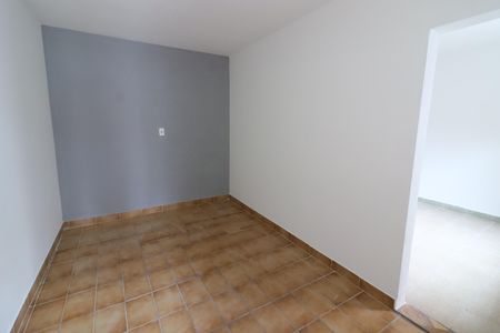 Casa para alugar com 60m², 1 quarto e sem vagaQuarto
