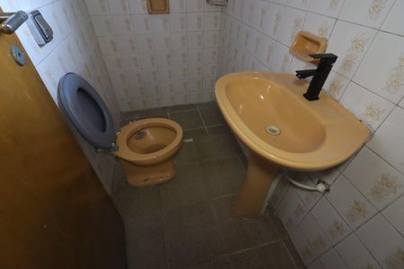 Casa para alugar com 60m², 1 quarto e sem vagaBanheiro
