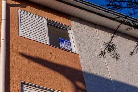 Apartamento para alugar com 48m², 2 quartos e 1 vaga Apartamento para alugar com 48m², 2 quartos e 1 vagaDetalhe fachada-placa do Quinto andar instalada