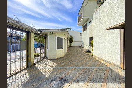 Casa de condomínio à venda com 120m², 3 quartos e 2 vagas Casa de condomínio à venda com 120m², 3 quartos e 2 vagasÁrea comum
