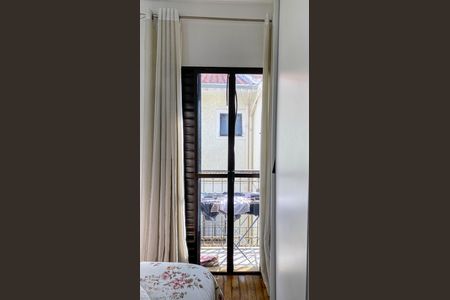 Casa de condomínio à venda com 120m², 3 quartos e 2 vagas Casa de condomínio à venda com 120m², 3 quartos e 2 vagasSacada da Suíte
