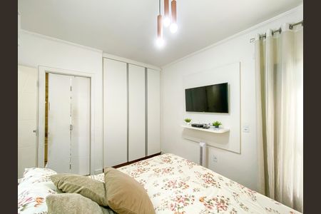 Casa de condomínio à venda com 120m², 3 quartos e 2 vagas Casa de condomínio à venda com 120m², 3 quartos e 2 vagasSuíte