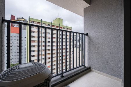 Apartamento para alugar com 27m², 1 quarto e sem vaga Apartamento para alugar com 27m², 1 quarto e sem vagaSala/Cozinha - Varanda