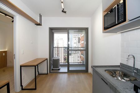 Apartamento para alugar com 26m², 1 quarto e sem vaga Apartamento para alugar com 26m², 1 quarto e sem vagaSala e Cozinha