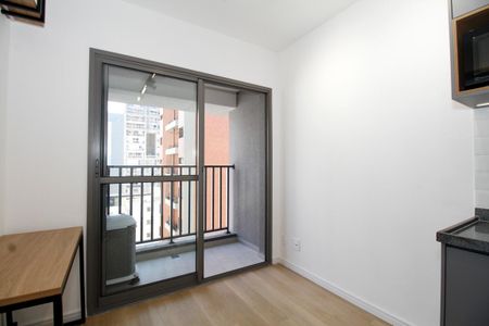 Apartamento para alugar com 26m², 1 quarto e sem vaga Apartamento para alugar com 26m², 1 quarto e sem vagaSala e Cozinha