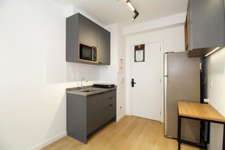 Apartamento para alugar com 26m², 1 quarto e sem vaga Apartamento para alugar com 26m², 1 quarto e sem vagaSala e Cozinha