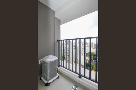 Apartamento para alugar com 26m², 1 quarto e sem vaga Apartamento para alugar com 26m², 1 quarto e sem vagaVaranda