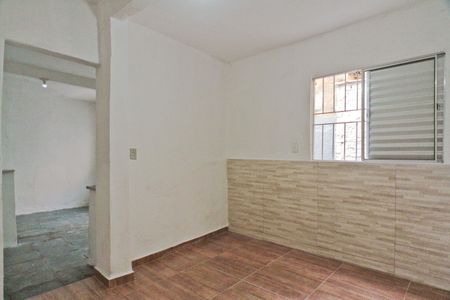 Quarto de casa para alugar com 1 quarto, 40m² em Vila Dionisia, São Paulo