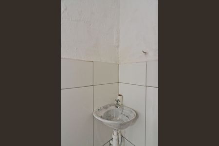 Casa para alugar com 40m², 1 quarto e sem vaga Casa para alugar com 40m², 1 quarto e sem vagaBanheiro