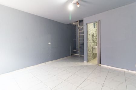 Casa para alugar com 70m², 3 quartos e sem vaga Casa para alugar com 70m², 3 quartos e sem vagaSala