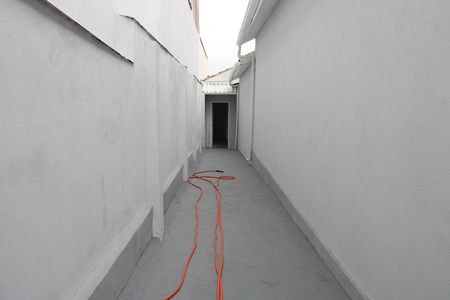 Casa à venda com 159m², 4 quartos e 2 vagascorredor casa 2