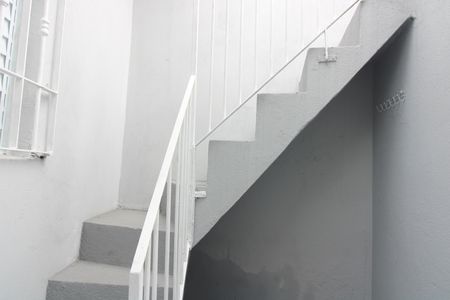 Casa à venda com 159m², 4 quartos e 2 vagasescada externa casa 2