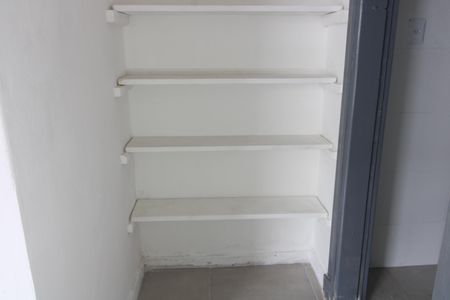 Casa à venda com 159m², 4 quartos e 2 vagasDispensa casa 1
