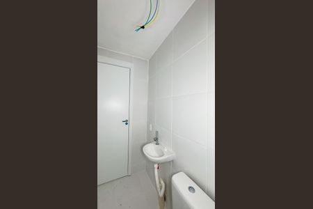 Apartamento à venda com 62m², 2 quartos e sem vaga Apartamento à venda com 62m², 2 quartos e sem vagaBanheiro