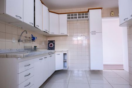 Apartamento para alugar com 76m², 3 quartos e 1 vaga