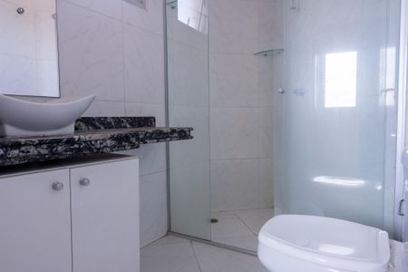 Apartamento para alugar com 76m², 3 quartos e 1 vaga