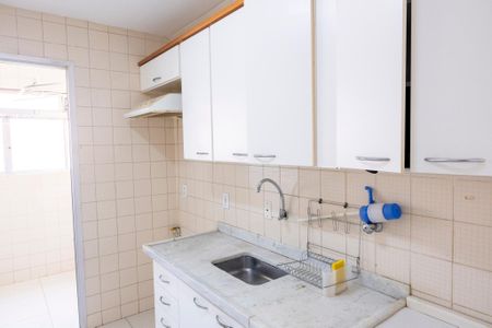 Apartamento para alugar com 76m², 3 quartos e 1 vaga