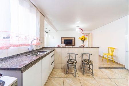 Casa para alugar com 265m², 4 quartos e 3 vagas Casa para alugar com 265m², 4 quartos e 3 vagasCozinha casa 2