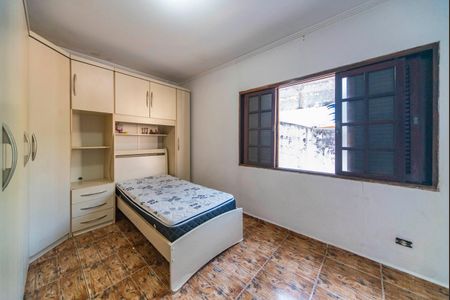 Casa para alugar com 265m², 4 quartos e 3 vagas Casa para alugar com 265m², 4 quartos e 3 vagasQuarto 2