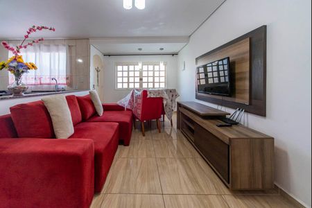 Casa para alugar com 265m², 4 quartos e 3 vagas Casa para alugar com 265m², 4 quartos e 3 vagasSala casa 2