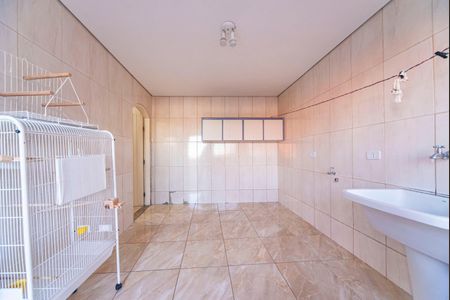 Casa para alugar com 265m², 4 quartos e 3 vagas Casa para alugar com 265m², 4 quartos e 3 vagasÁrea de Serviço casa 2