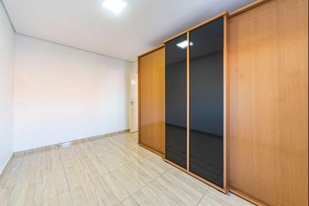 Casa para alugar com 265m², 4 quartos e 3 vagas Casa para alugar com 265m², 4 quartos e 3 vagasQuarto casa 2