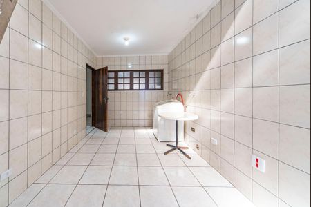 Casa para alugar com 265m², 4 quartos e 3 vagas Casa para alugar com 265m², 4 quartos e 3 vagasÁrea de Serviço