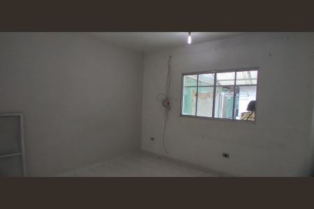 Foto 24 de casa à venda com 3 quartos, 220m² em Vila Dalva, São Paulo