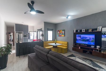 Sala de casa para alugar com 2 quartos, 72m² em Vila Sao Paulo, Mogi das Cruzes